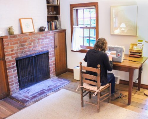 Barrett-Gate House living room area