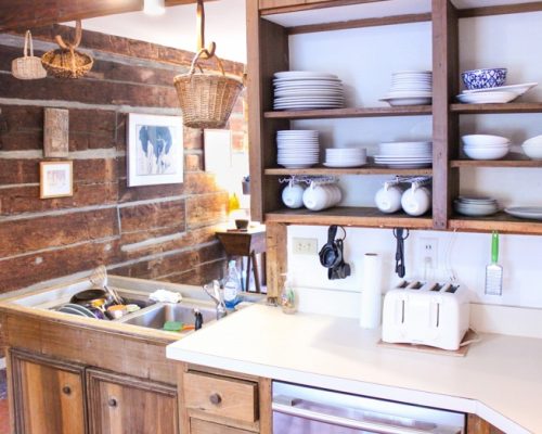 Barrett-Gate House kitchen area